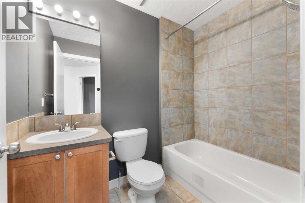 Single Family House for Sale in    Avenue SW South Calgary Calgary 