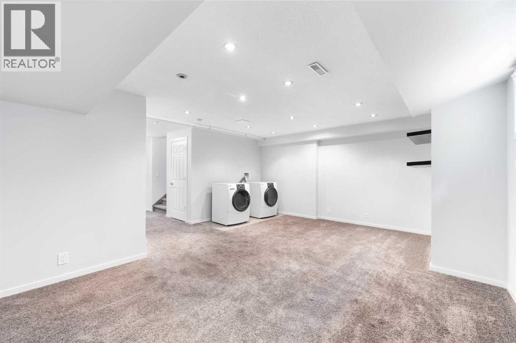 Single Family House for Sale in    Avenue SW South Calgary Calgary 