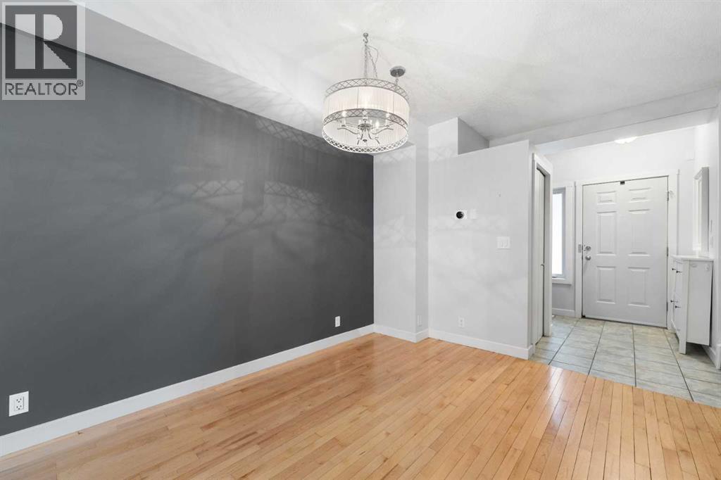 Single Family House for Sale in    Avenue SW South Calgary Calgary 