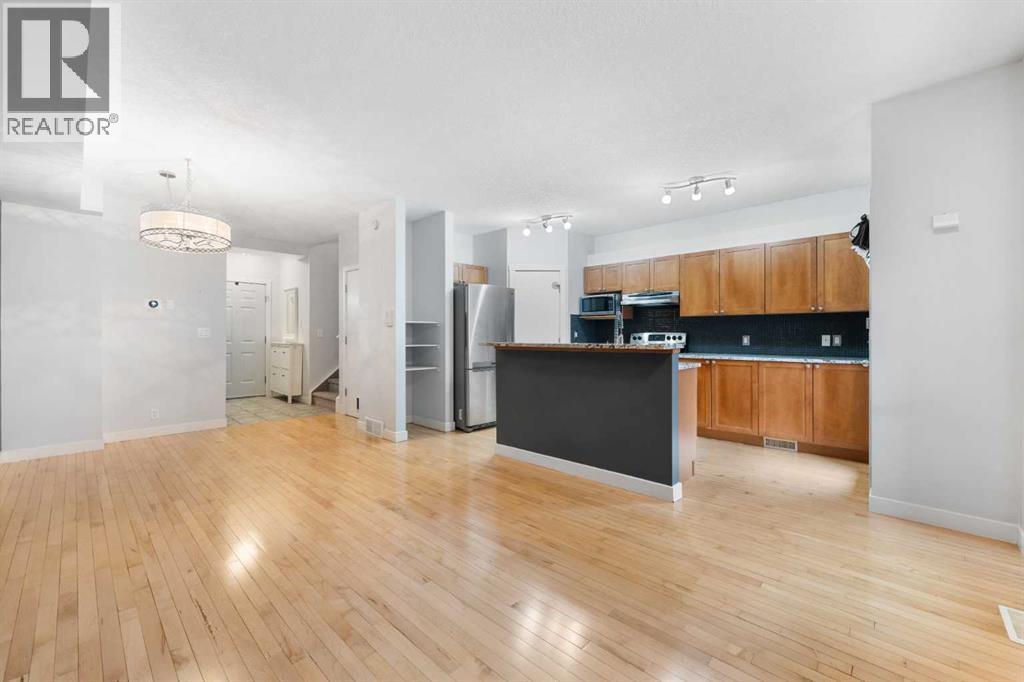 Single Family House for Sale in    Avenue SW South Calgary Calgary 