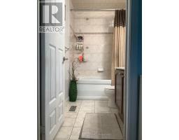 132 - 70 Absolute Avenue, Mississauga, ON L4Z0A4 Photo 10