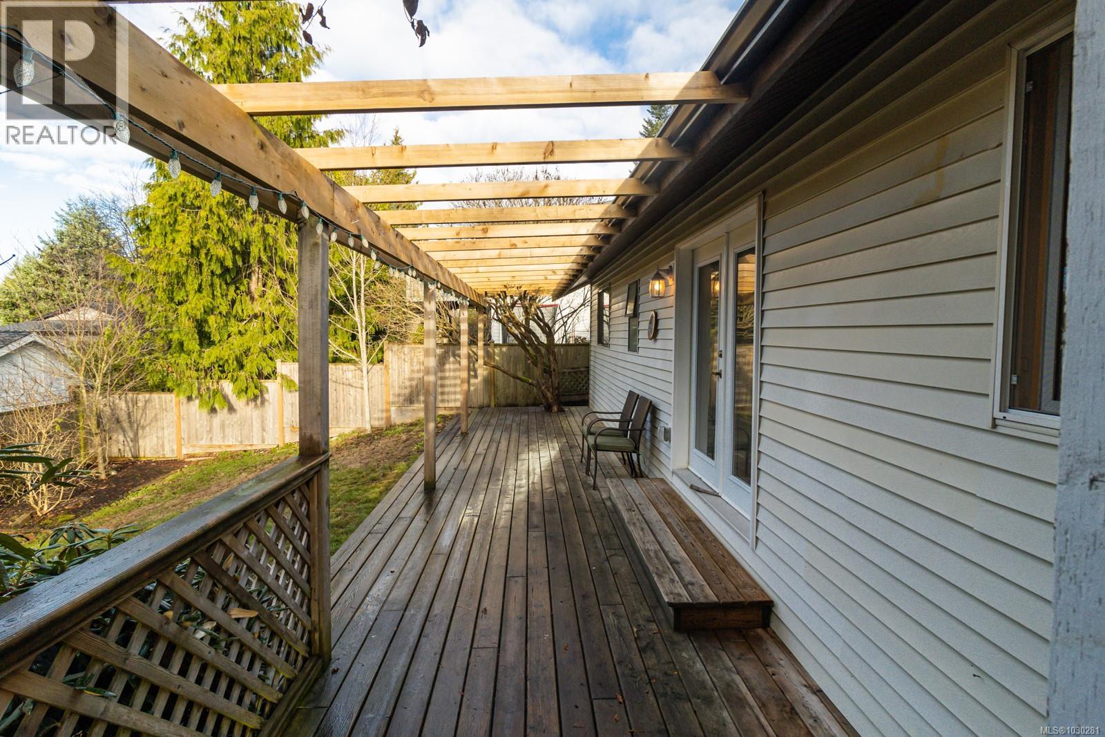 519 ASPEN Ave, Qualicum Beach