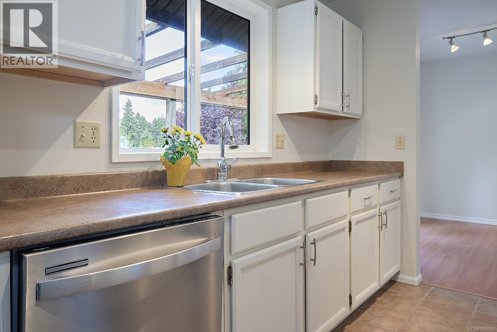 519 ASPEN Ave, Qualicum Beach