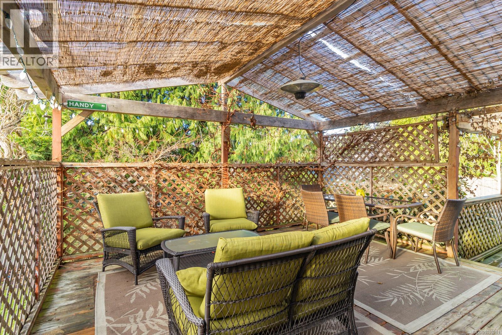 519 ASPEN Ave, Qualicum Beach