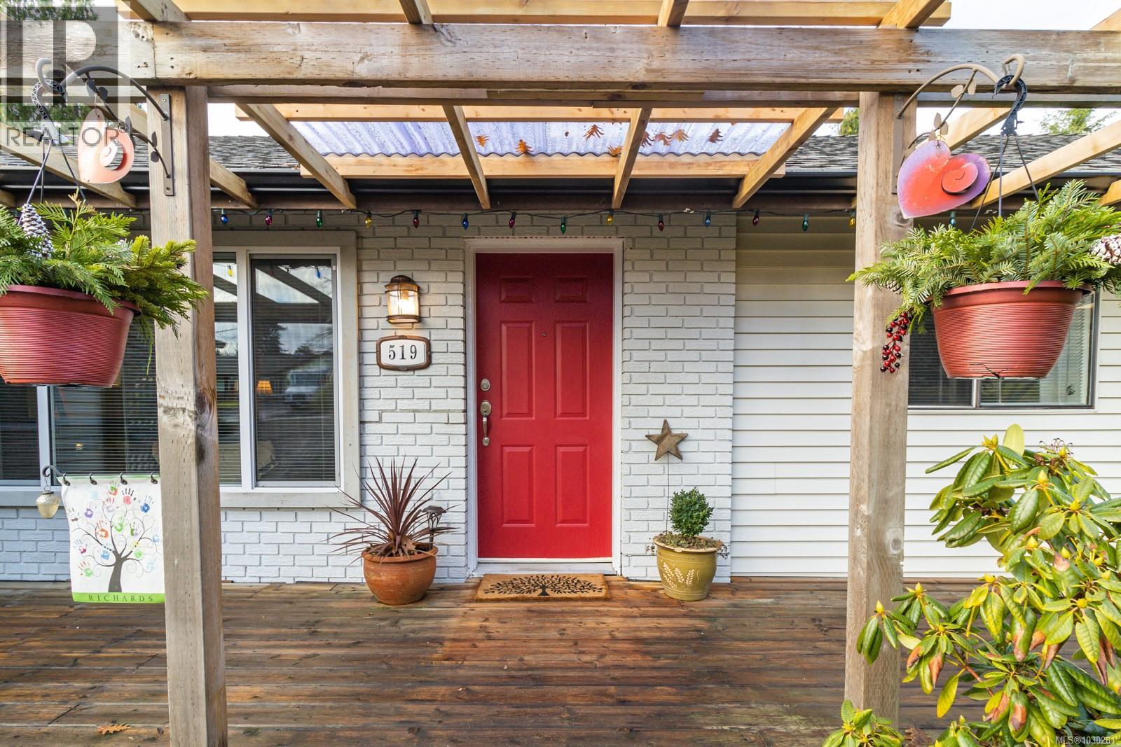 519 ASPEN Ave, Qualicum Beach