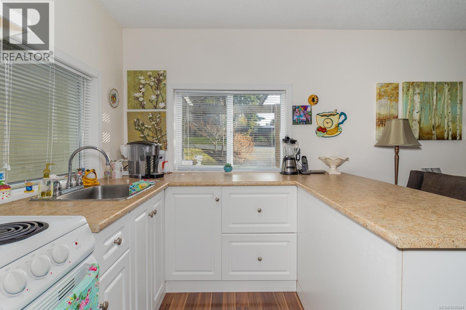 519 ASPEN Ave, Qualicum Beach