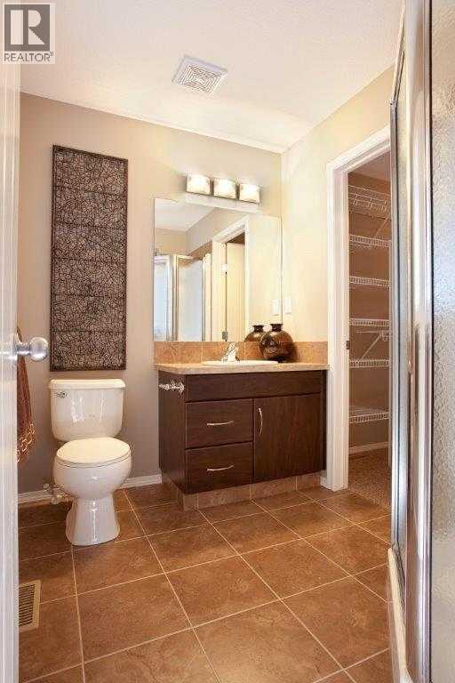 10 Ross Close, Sylvan Lake