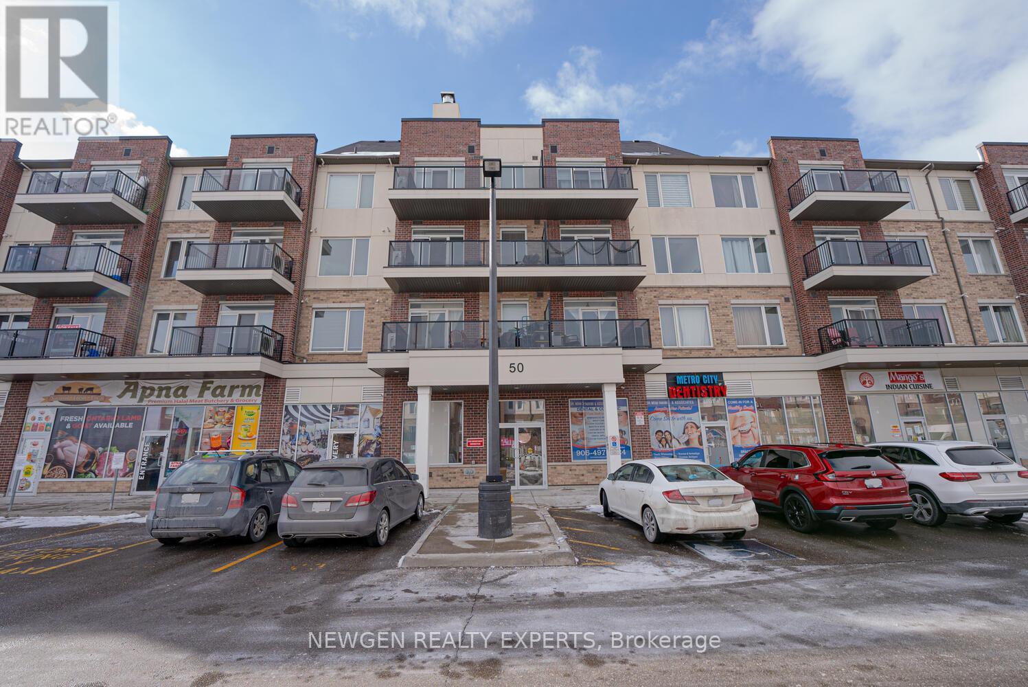 306 - 50 SKY HARBOUR DRIVE