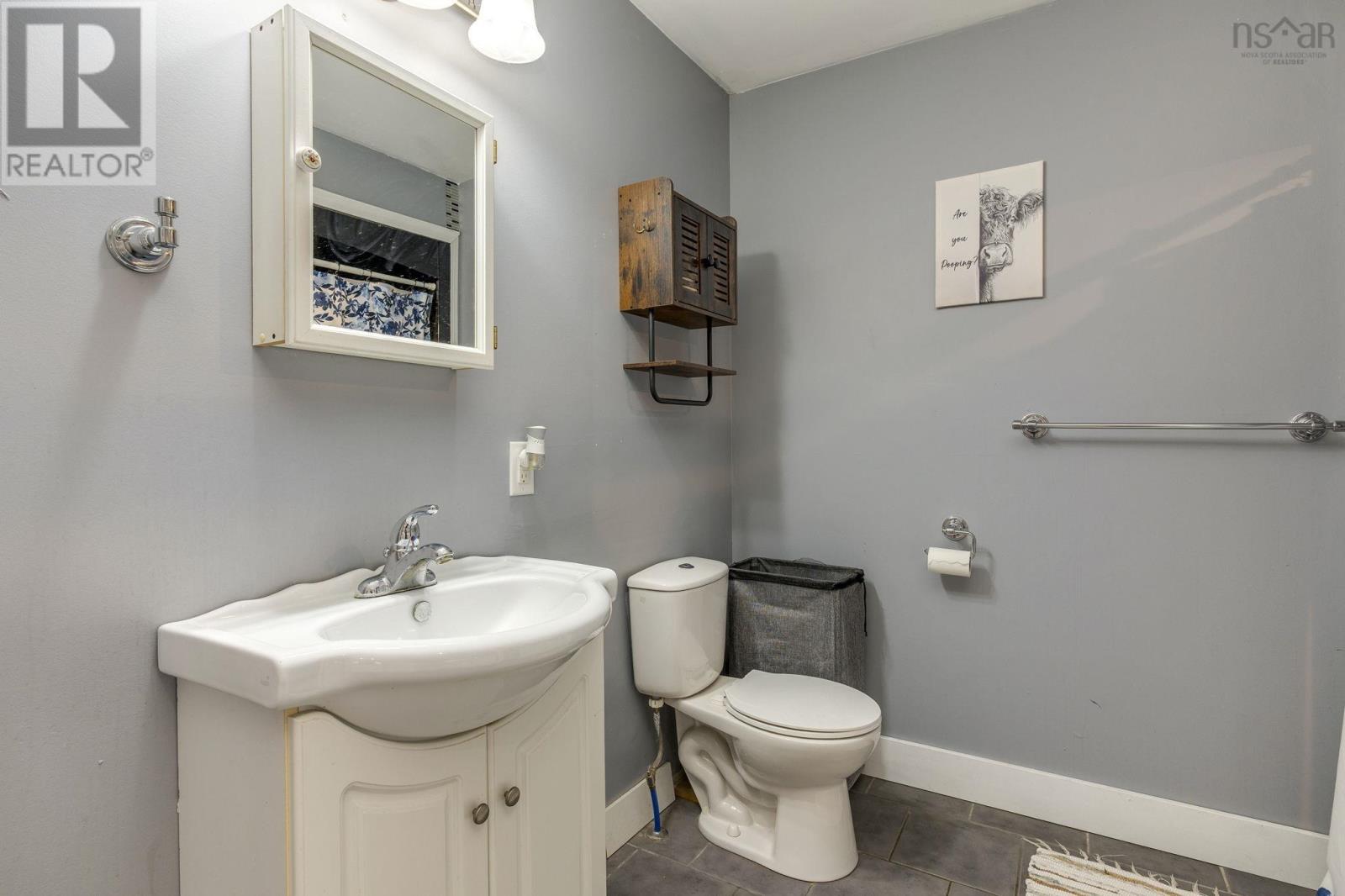 4720 CLAM HARBOUR ROAD - 8