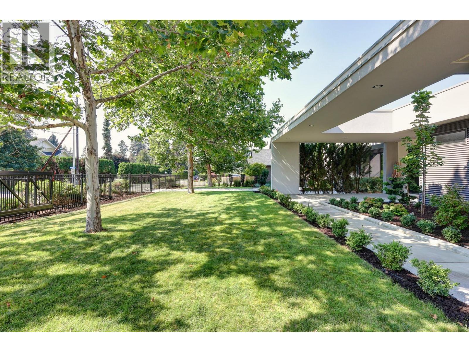 492 Knowles Road, Kelowna