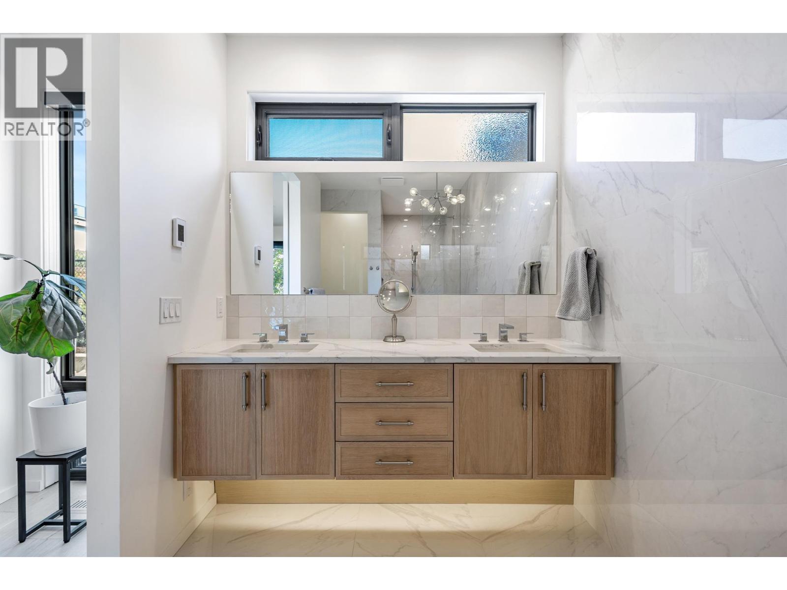 492 Knowles Road, Kelowna