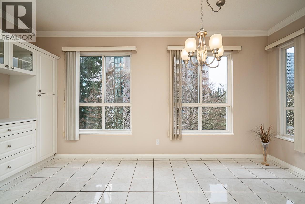 313 3098 GUILDFORD WAY, Coquitlam