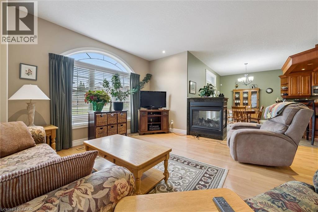 285 DEER RIDGE Drive - 10