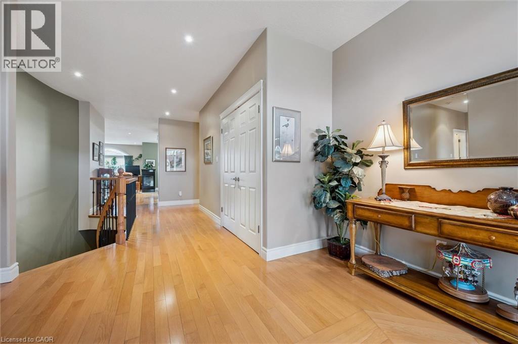 285 DEER RIDGE Drive - 8
