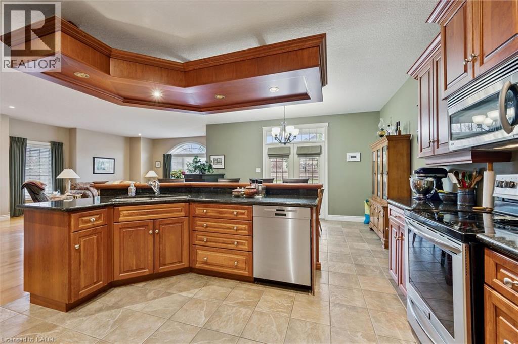 285 DEER RIDGE Drive - 18