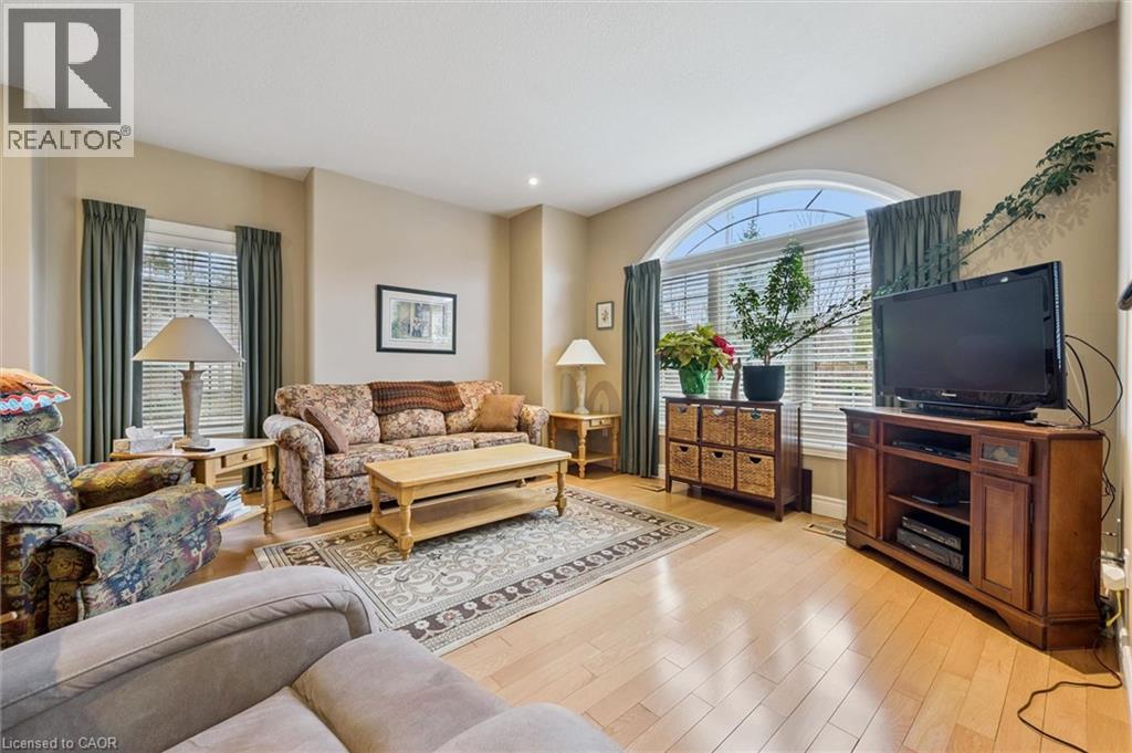 285 DEER RIDGE Drive - 9