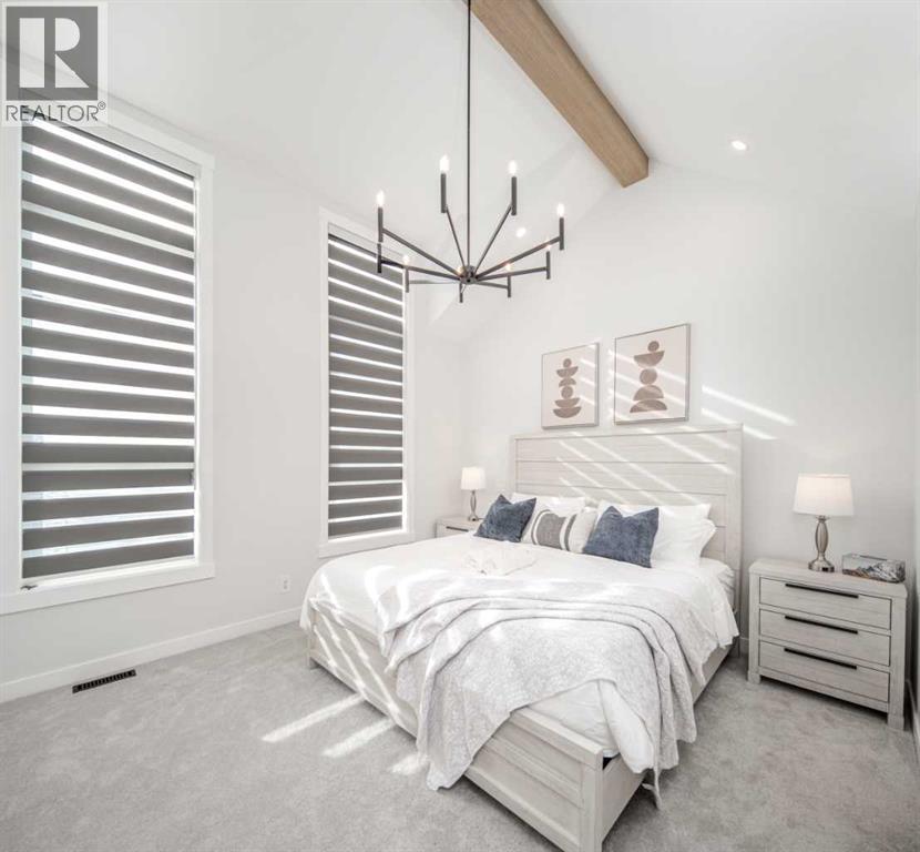 Single Family House for Sale in   Avenue NE Renfrew Calgary 