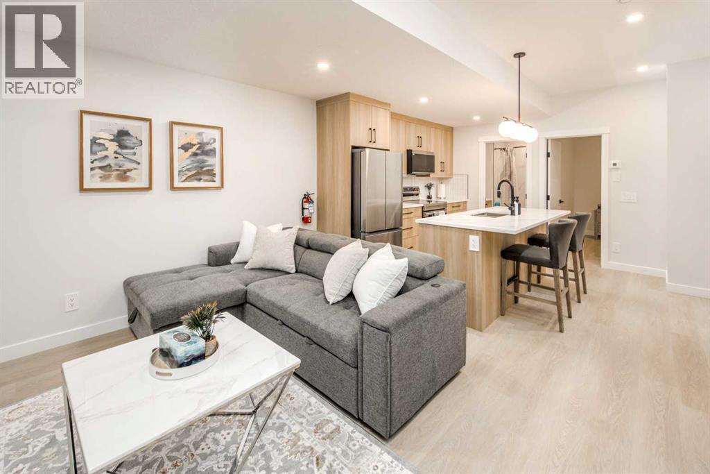 Single Family House for Sale in   Avenue NE Renfrew Calgary 