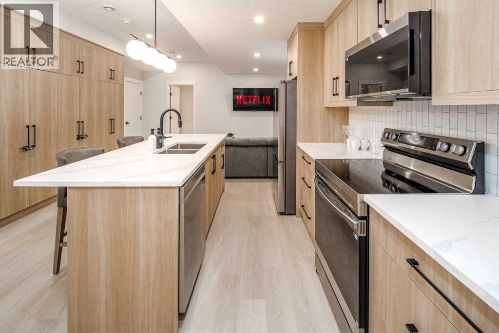 Single Family House for Sale in   Avenue NE Renfrew Calgary 