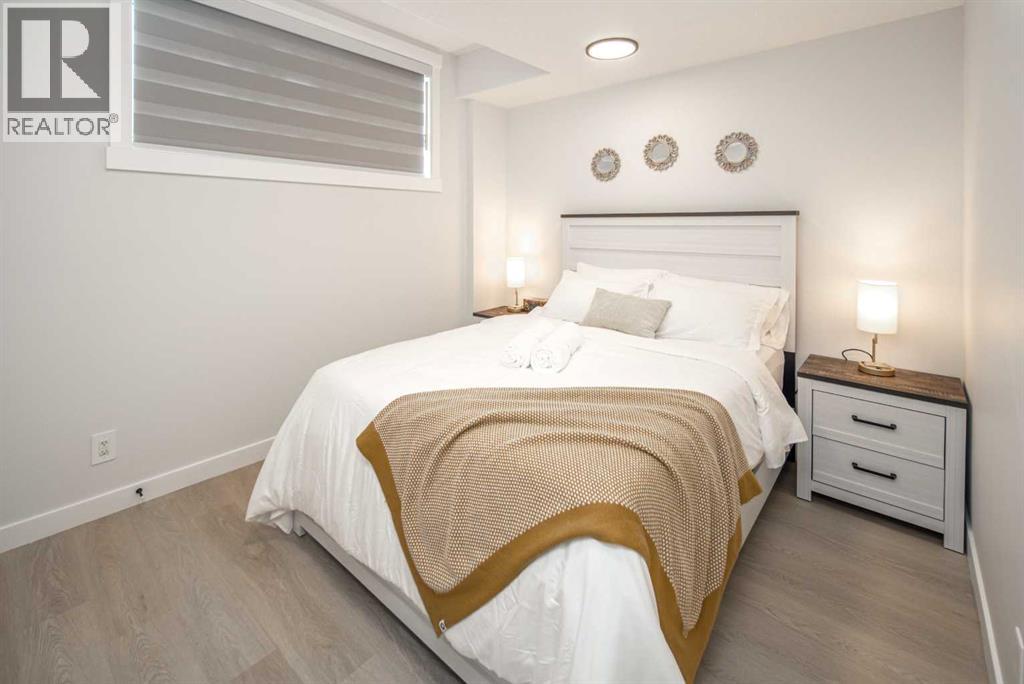 Single Family House for Sale in   Avenue NE Renfrew Calgary 