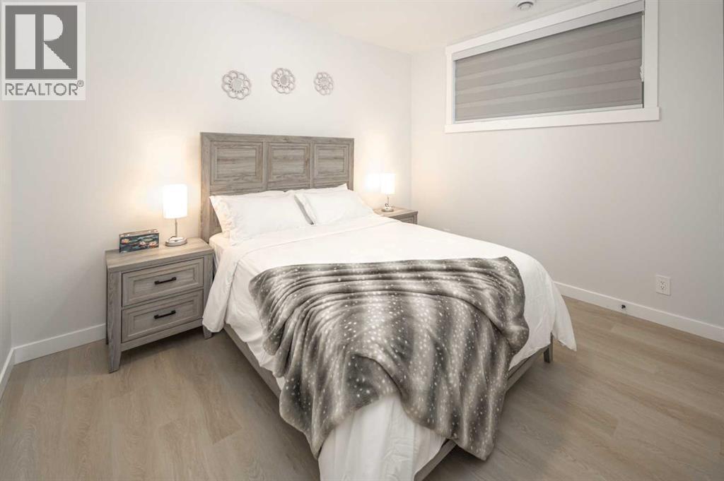 Single Family House for Sale in   Avenue NE Renfrew Calgary 