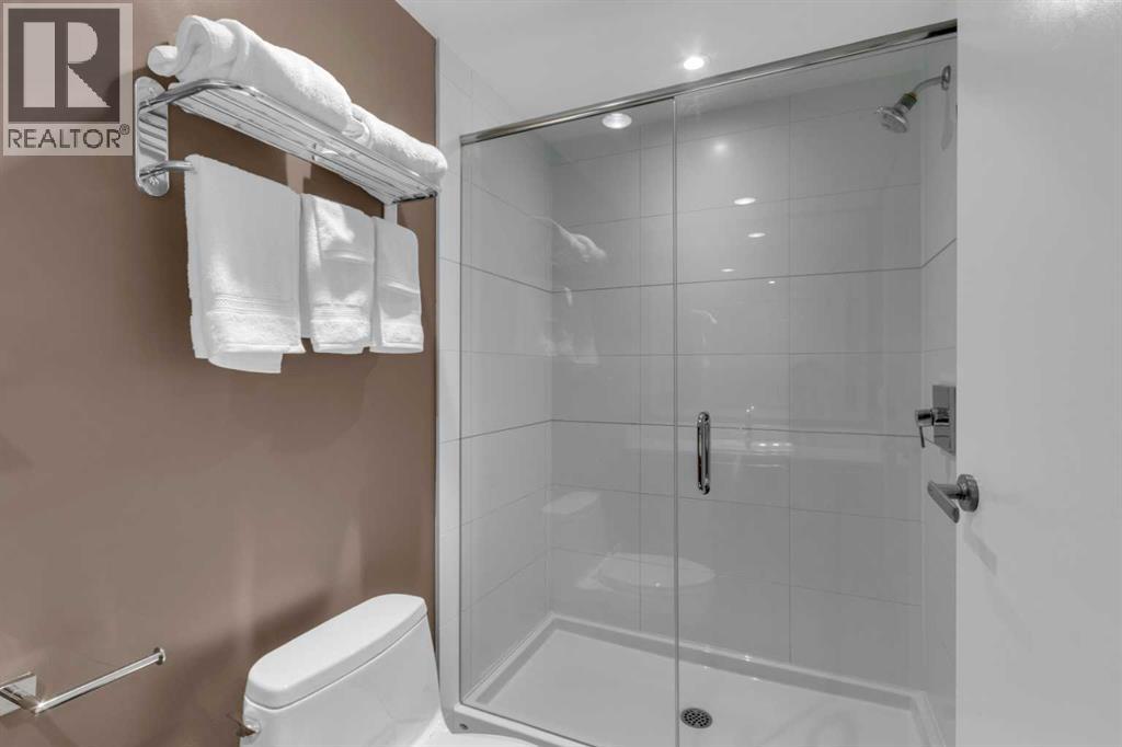 #251 222 RIVERFRONT AVENUE SW - 25