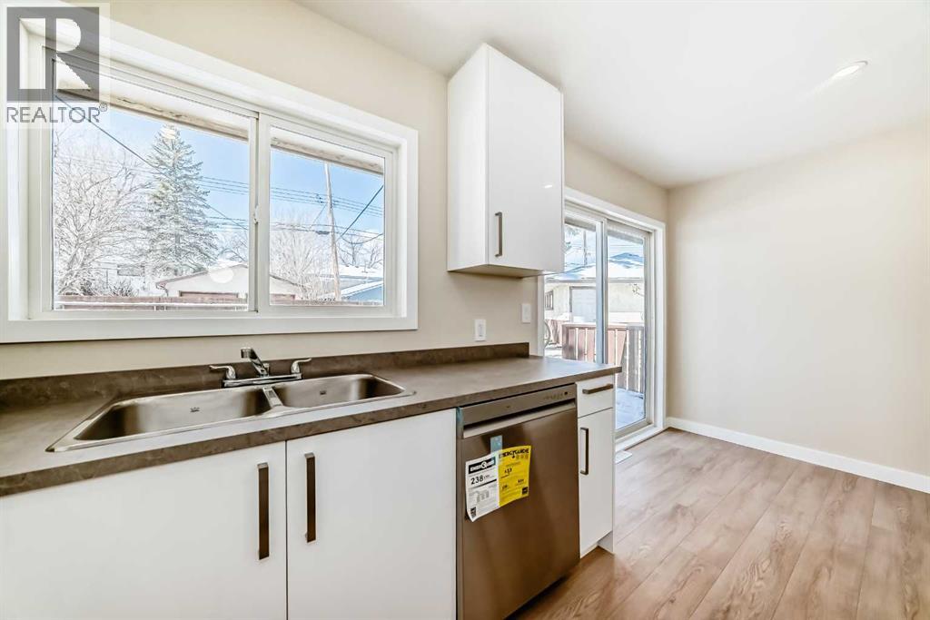 Single Family House Bungalow for Sale in  Cottonwood Crescent SE Southview Calgary 