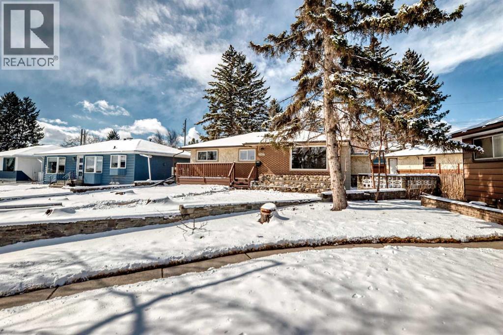 Single Family House Bungalow for Sale in  Cottonwood Crescent SE Southview Calgary 