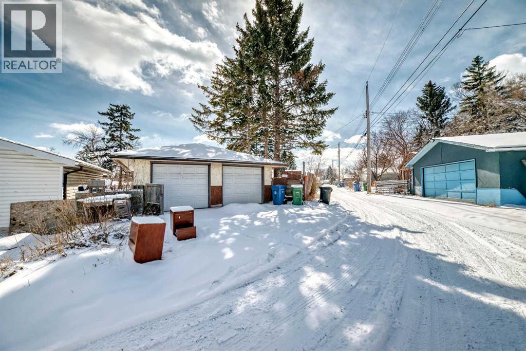 Single Family House Bungalow for Sale in  Cottonwood Crescent SE Southview Calgary 