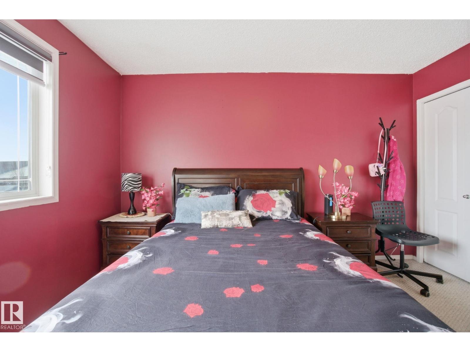 15736 141 ST NW, Edmonton