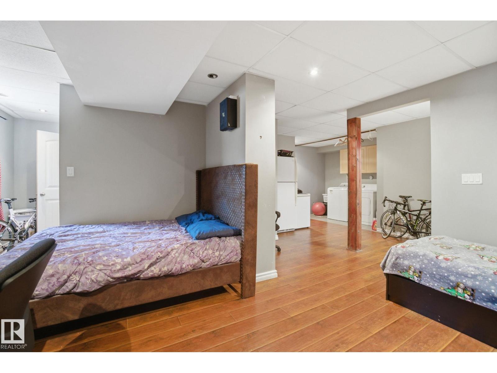 15736 141 ST NW, Edmonton