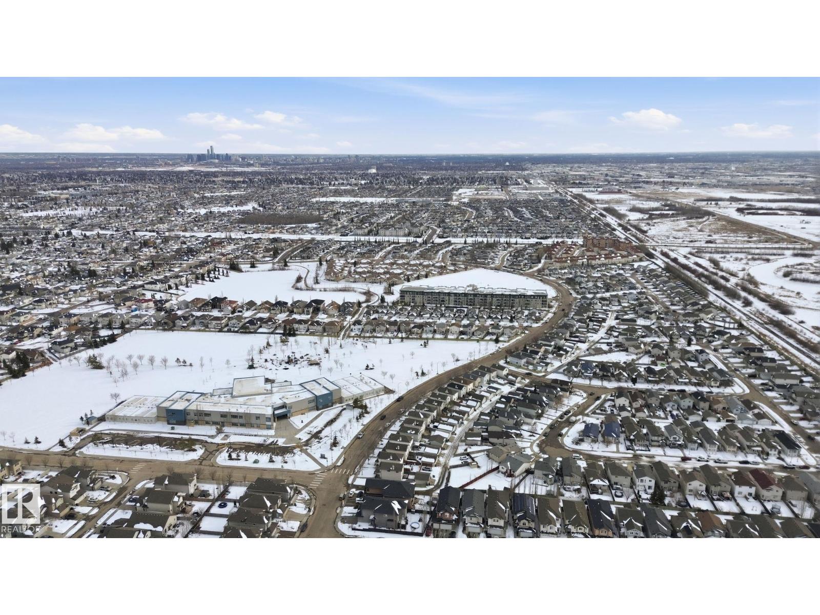 15736 141 ST NW, Edmonton