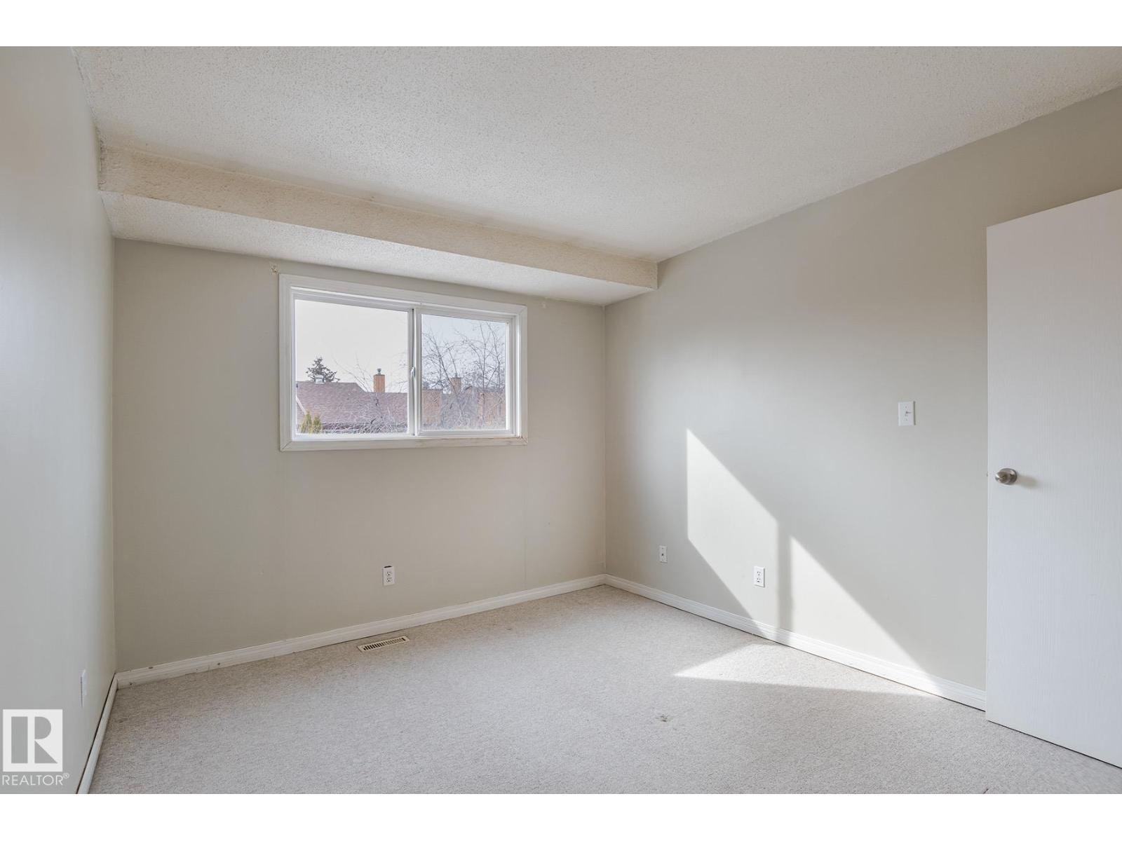 6096 MILL WOODS RD S NW, Edmonton