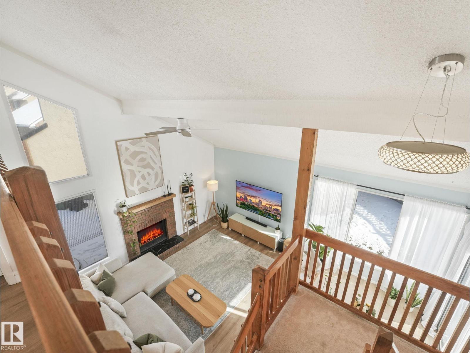 12219 25 AV NW, Edmonton