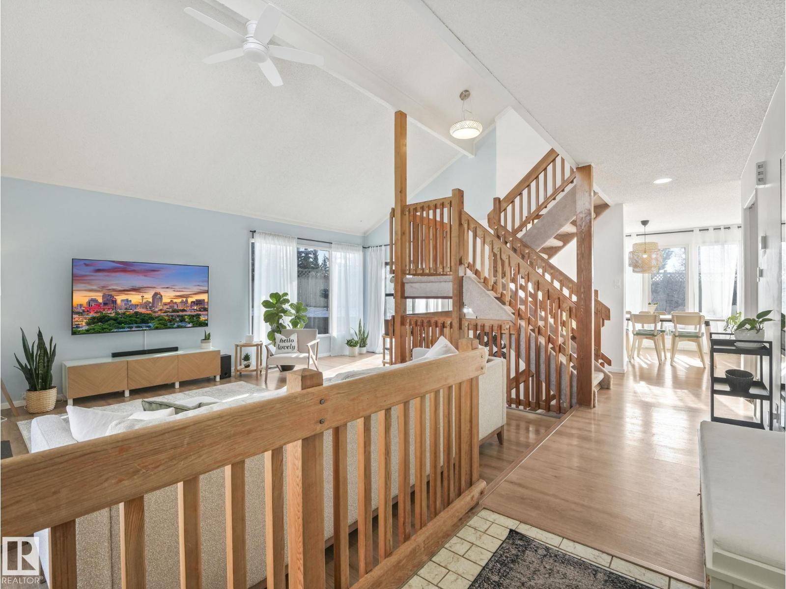 12219 25 AV NW, Edmonton