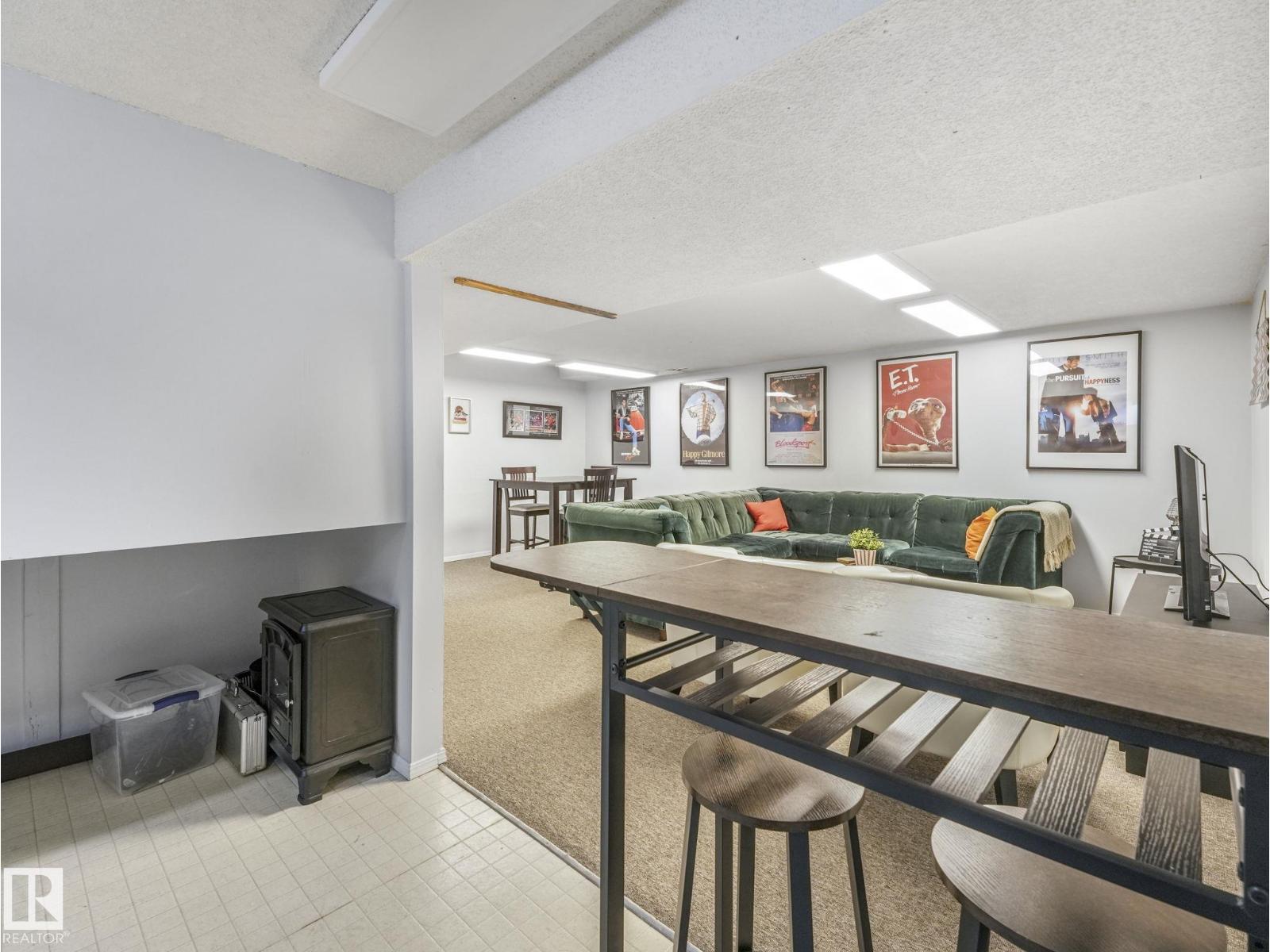 12219 25 AV NW, Edmonton