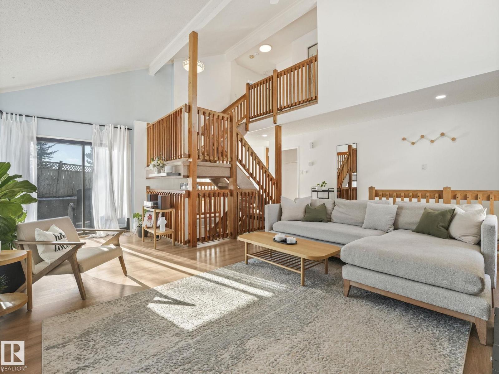 12219 25 AV NW, Edmonton