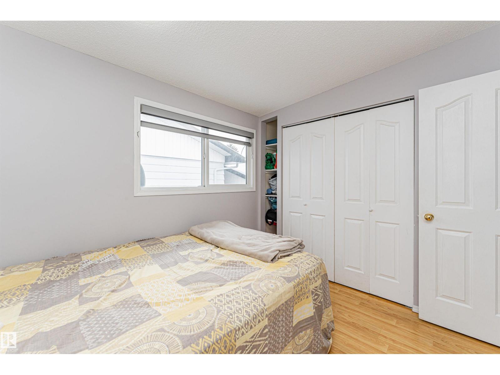 10412 39 AV NW, Edmonton