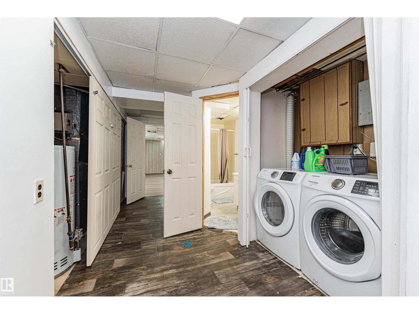 10412 39 AV NW, Edmonton