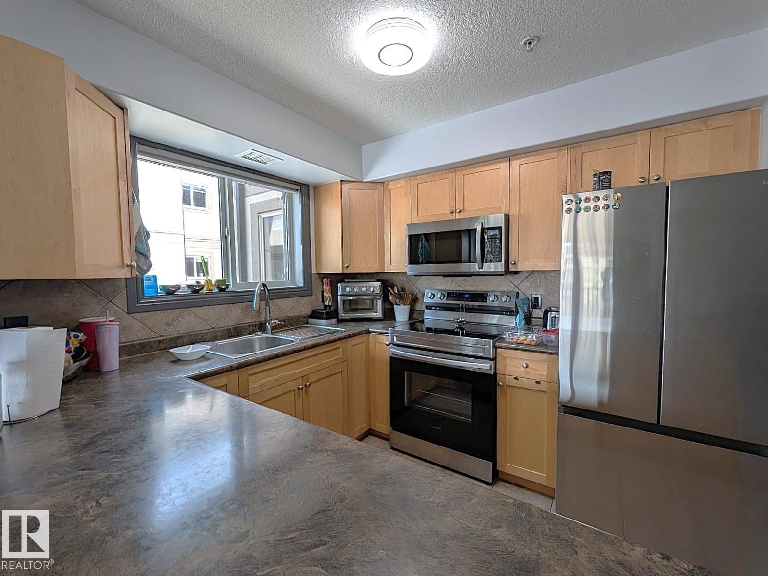 #324 13111 140 AV NW, Edmonton