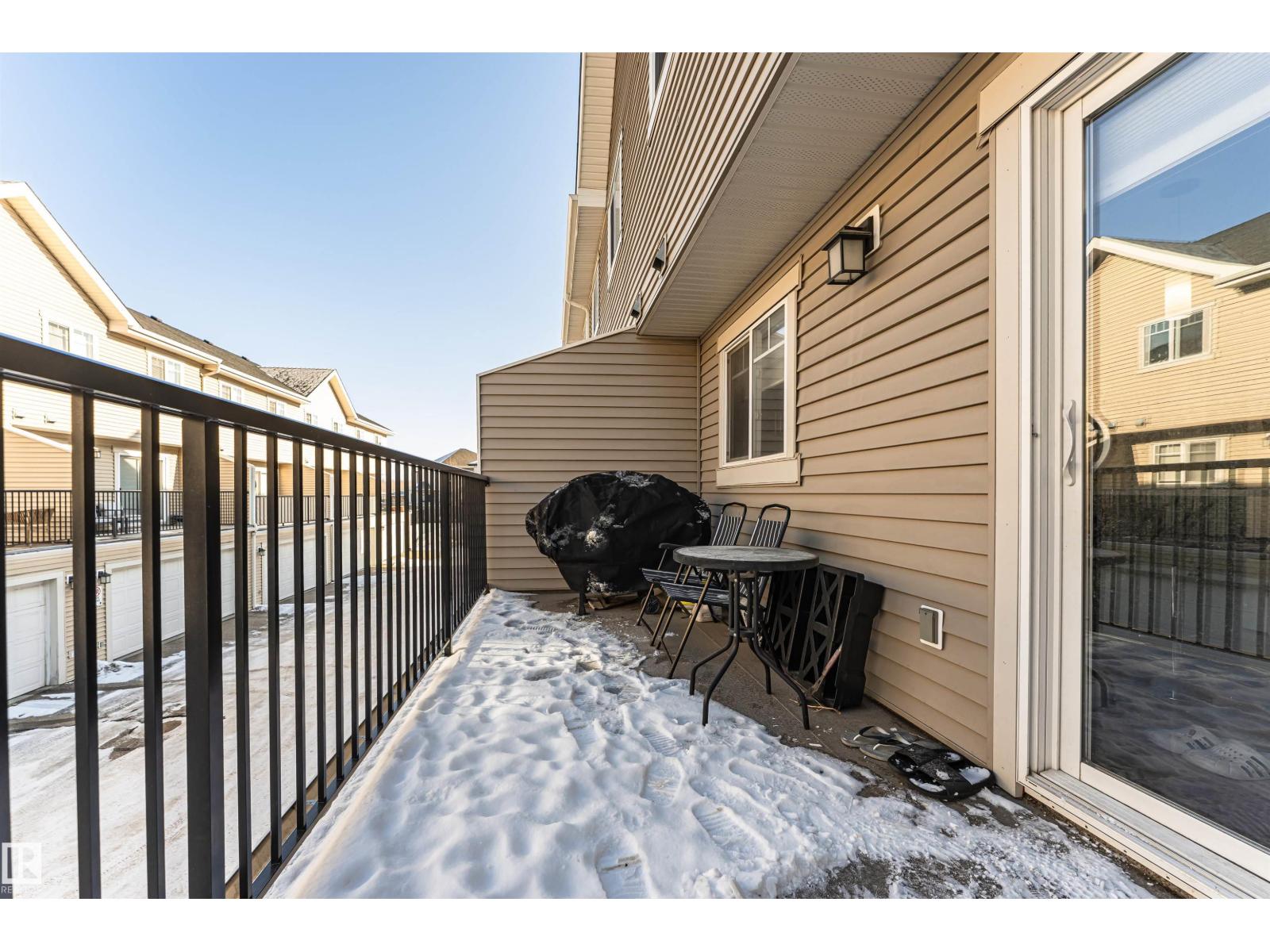 #35 675 ALBANY WY NW NW, Edmonton