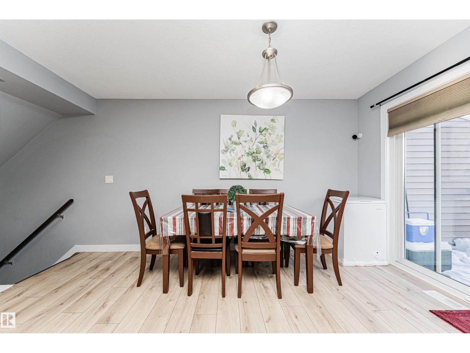 #35 675 ALBANY WY NW NW, Edmonton