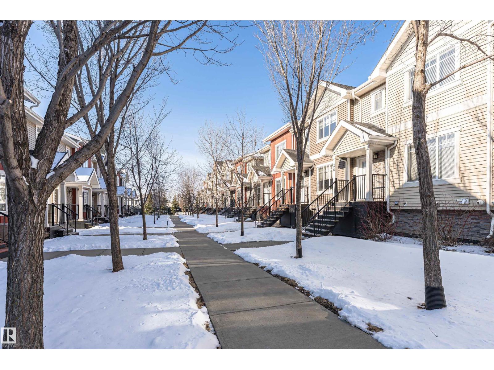 #35 675 ALBANY WY NW NW, Edmonton