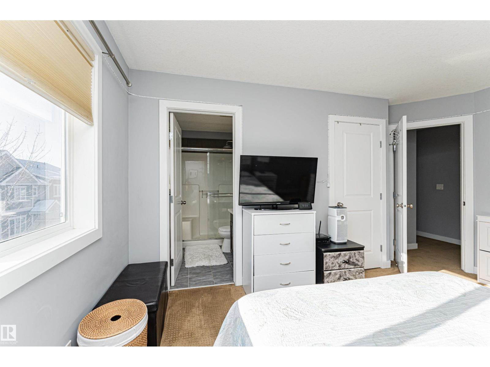 #35 675 ALBANY WY NW NW, Edmonton