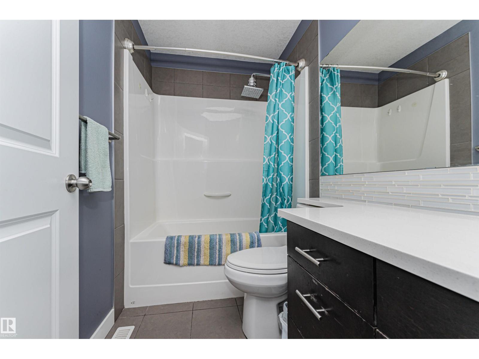 #35 675 ALBANY WY NW NW, Edmonton