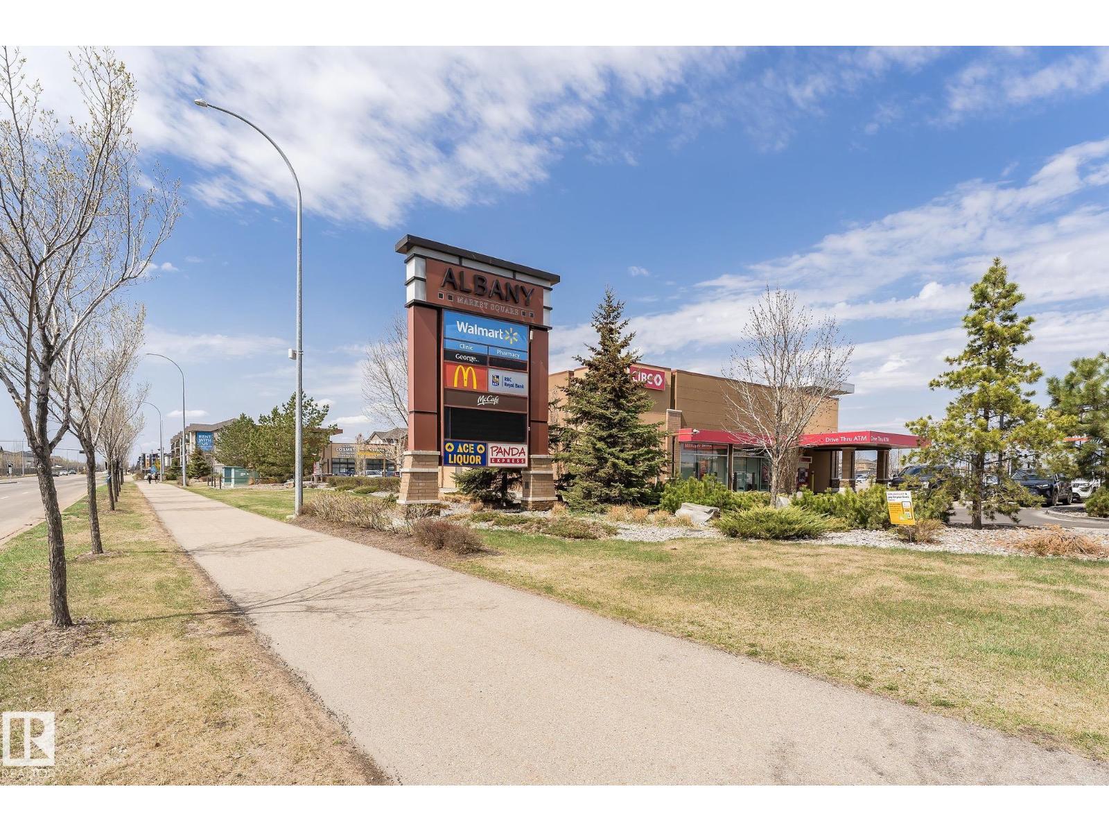 #35 675 ALBANY WY NW NW, Edmonton