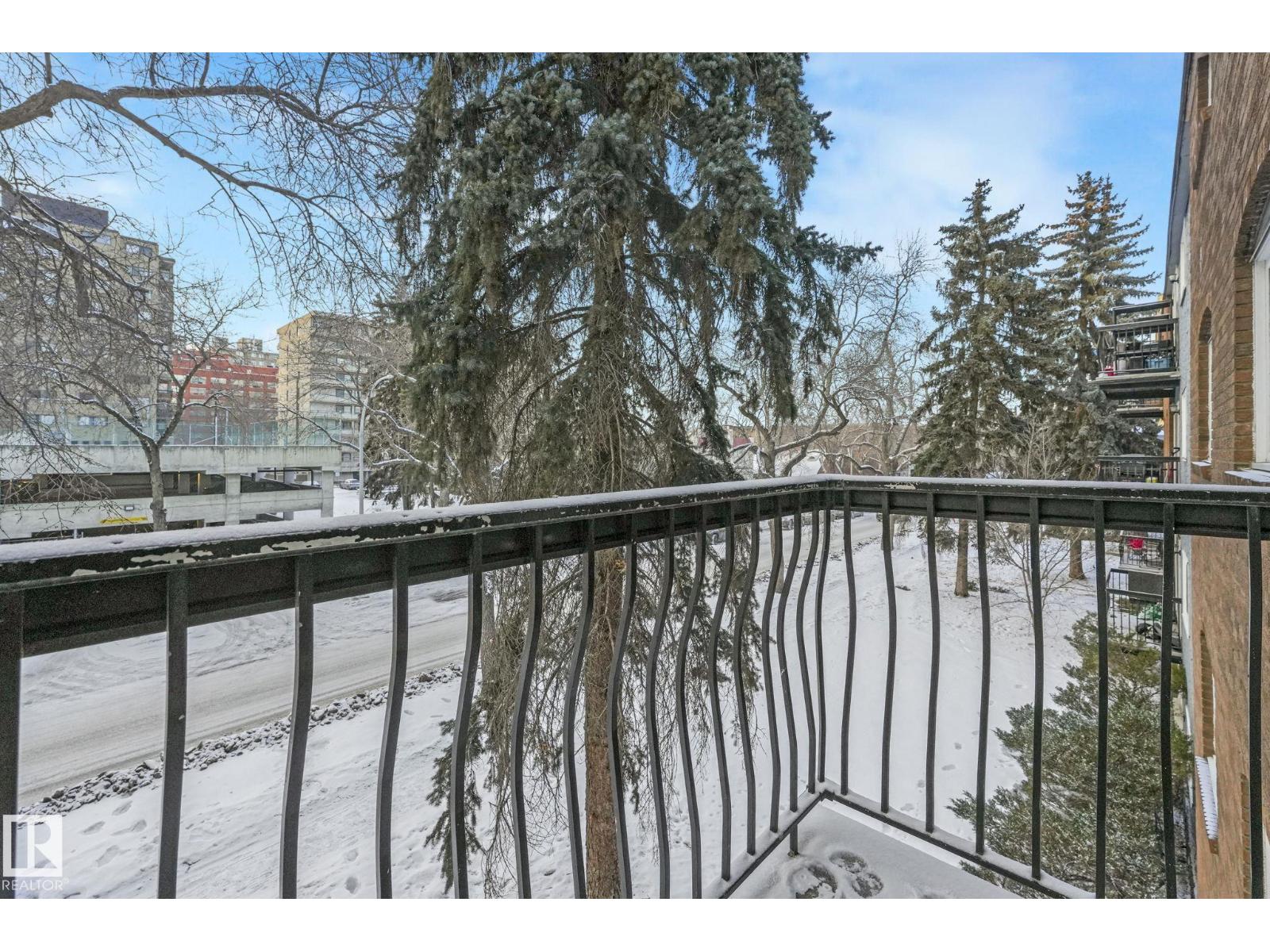 #303 10165 113 ST NW - 19
