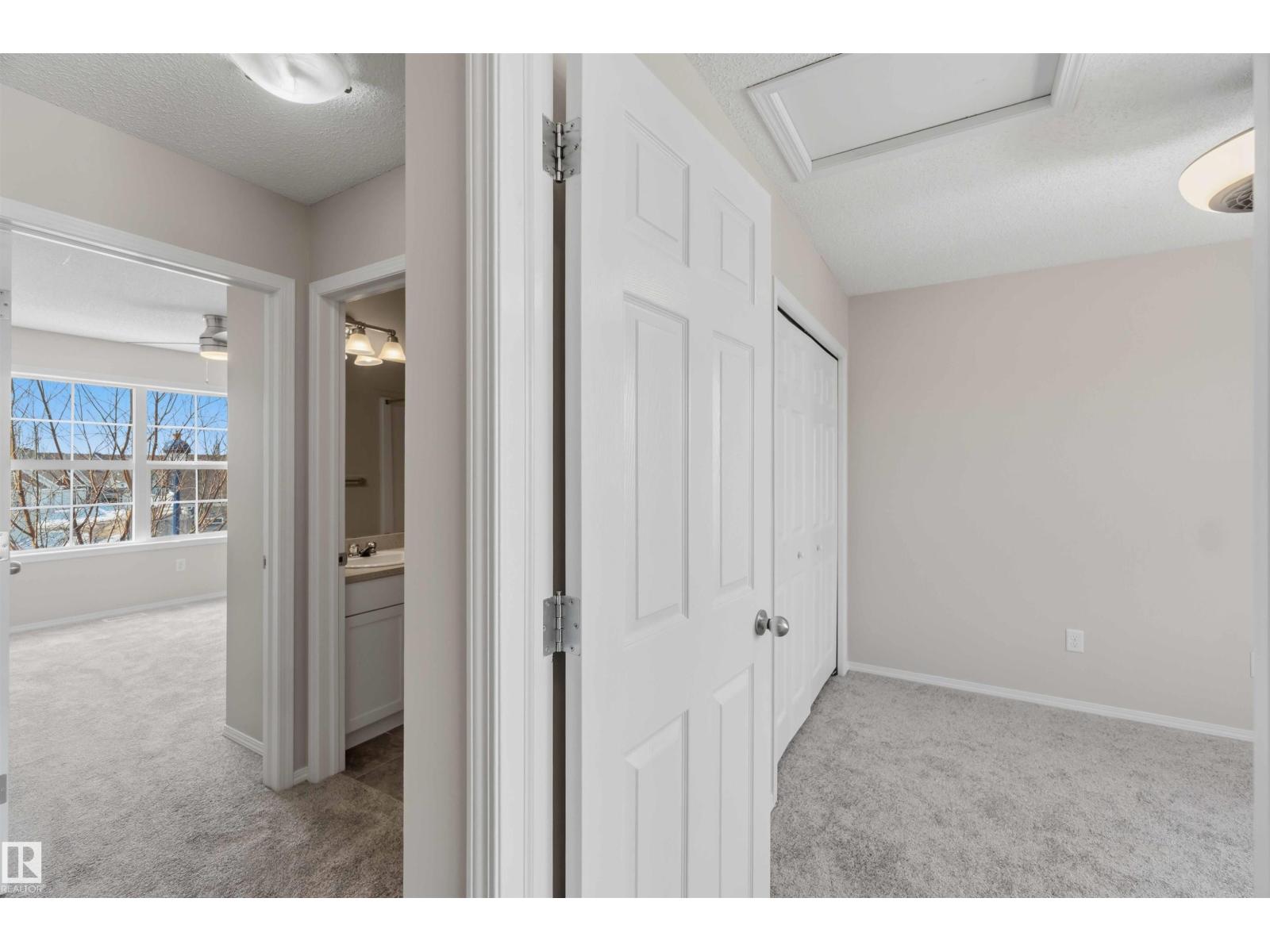 2003 71 ST SW, Edmonton