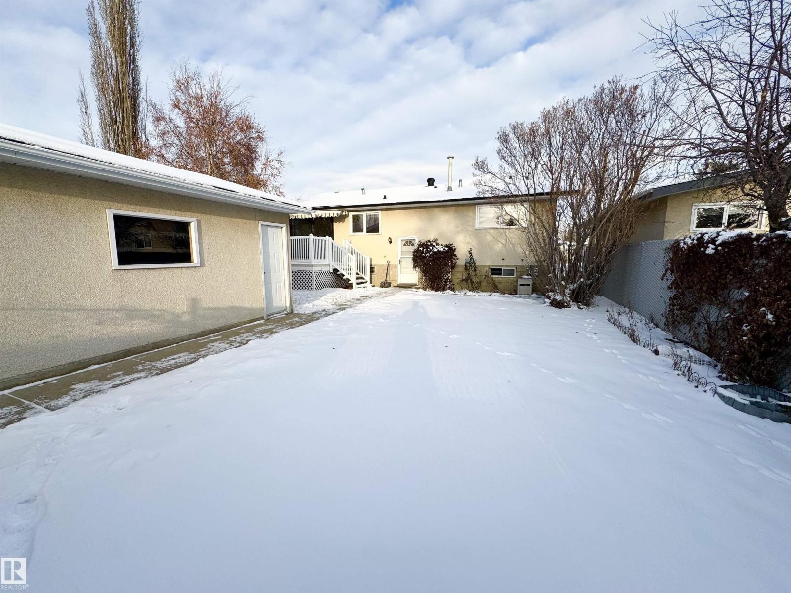 8507 35 AV NW, Edmonton