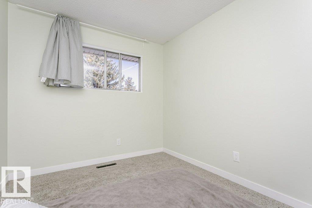 31 SANDPIPER DR, Sherwood Park